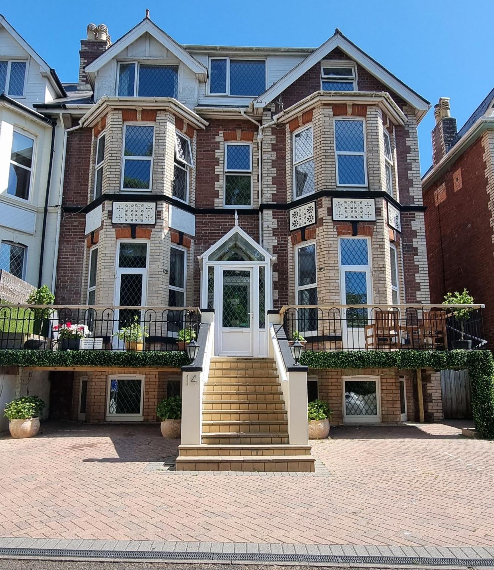 Rowcroft Lodge Guest House B&B Paignton Exterior photo